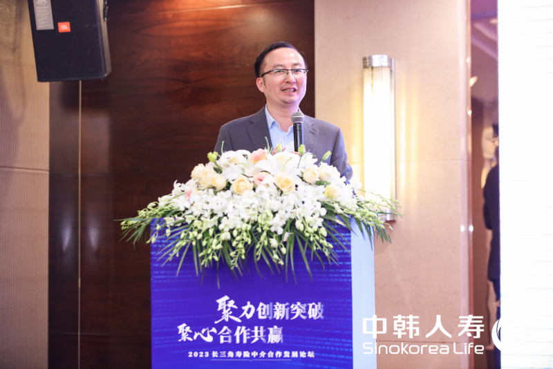 3-许闲.jpg