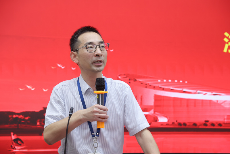 浙江东方首期“东方俊才”中层管理干部培训班正式开班 浙江大学经济学院副院长朱希伟.jpg