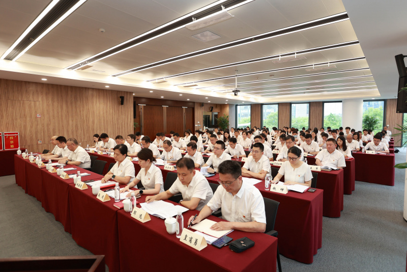 浙江东方第八次党员大会 全景.jpg